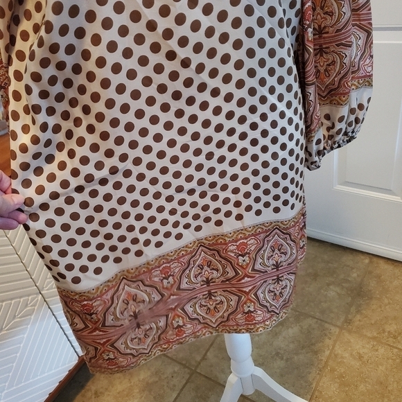BCBGMAXAZRIA Shift Dress Small‎ 100% Silk Polka dot Long sleeve Lightweight - Picture 8 of 11